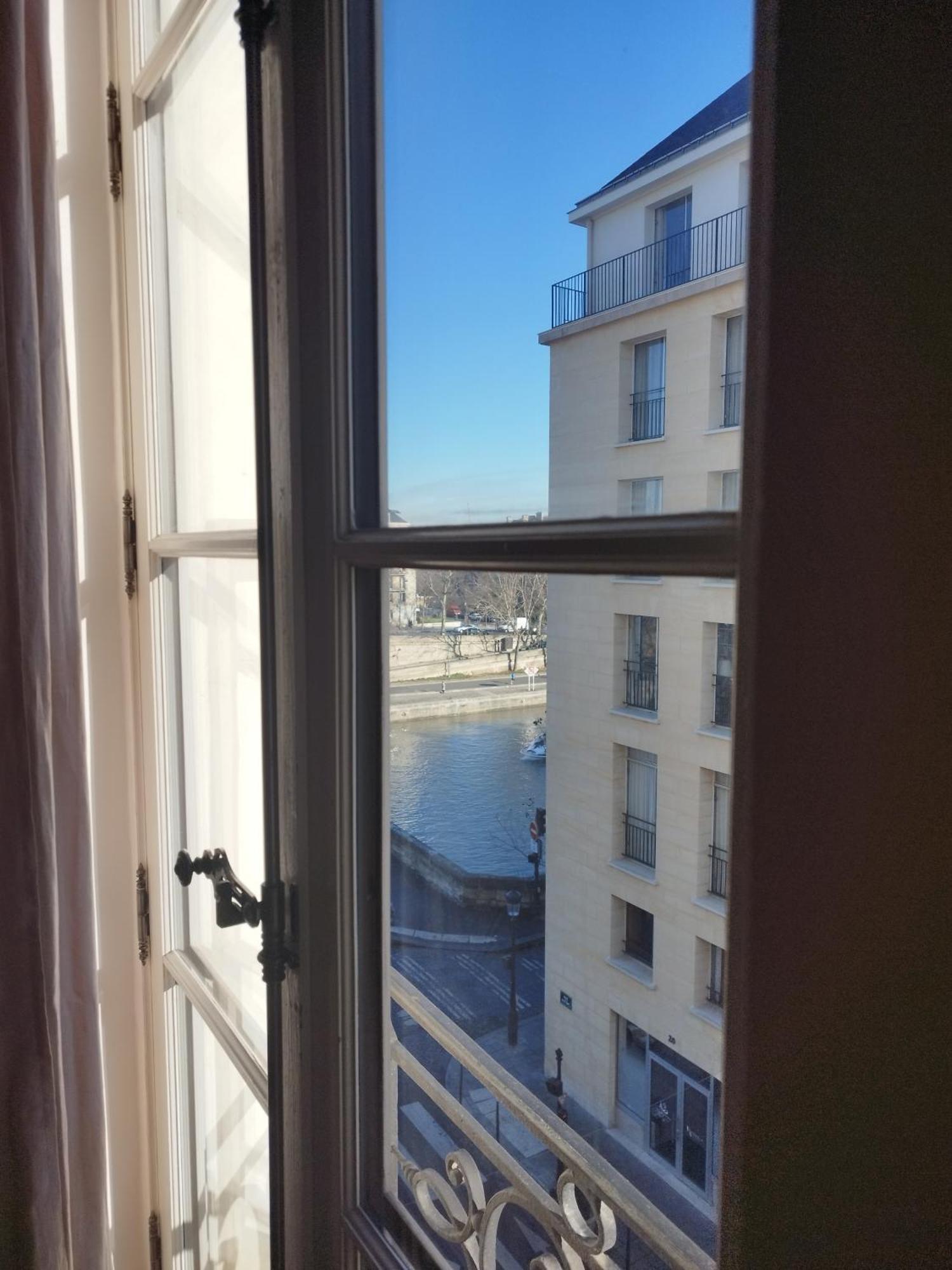 Le Clos St Louis Paris Exterior photo